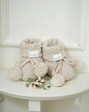 Load image into Gallery viewer, Organic Booties Yummy | Oatmeal