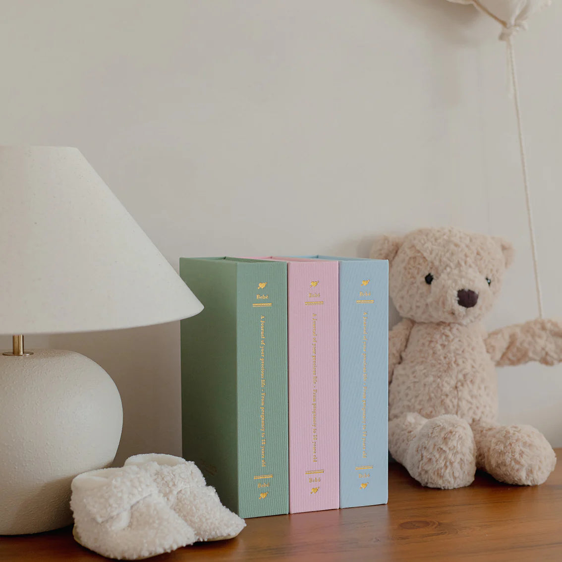 Bebé Baby Book With Keepsake Box And Pen