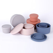 Load image into Gallery viewer, Round Silicone Food Container Set