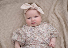 Load image into Gallery viewer, Eliza Floral Romper | Cream