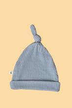 Load image into Gallery viewer, Bamboo Stretch Beanie