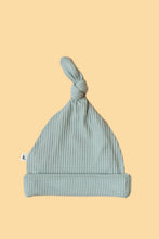 Load image into Gallery viewer, Bamboo Stretch Beanie