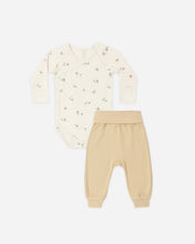 Load image into Gallery viewer, Pears Side Snap Bodysuit + Pant Set