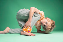 Load image into Gallery viewer, BRUISER | Reusable Hot &amp; Cold Pack for Kids
