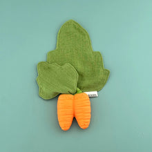 Load image into Gallery viewer, Cathy the Carrot Mini Doudou-Teethers