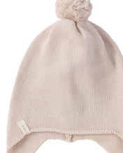 Load image into Gallery viewer, Knit Pilot Cap. Cream