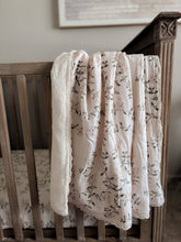 Load image into Gallery viewer, Fleur Blanche Fur Lined Cot Blanket
