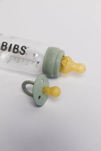 Load image into Gallery viewer, Glass Baby Bottle Complete Set Latex | Sage 240ml