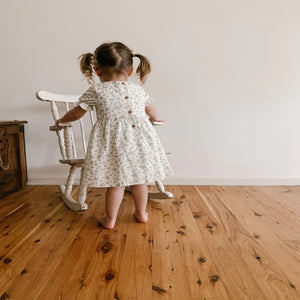 Harper Dress in Darling Buds Floral SIZE 1YR and 5YR