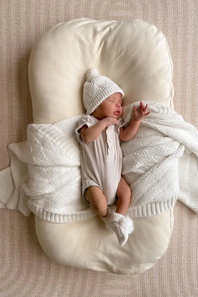 Shell Stitch Blanket | Milk