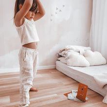 Load image into Gallery viewer, Yoga Cards For Kids