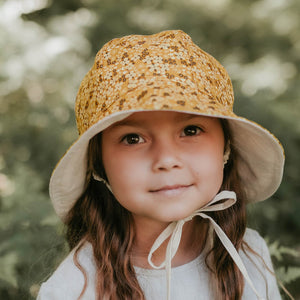 'Wander' Reversible Panelled Bucket Hat | Farah/Flax