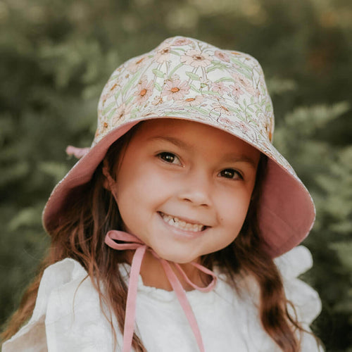 'Wander' Reversible Panelled Bucket Hat | Poppy/Rosa