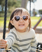 Load image into Gallery viewer, Sunglasses Heart Shape - Pastel Pink