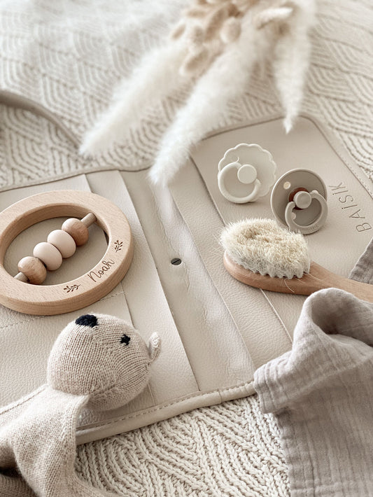 Nappy Wallet | Natural
