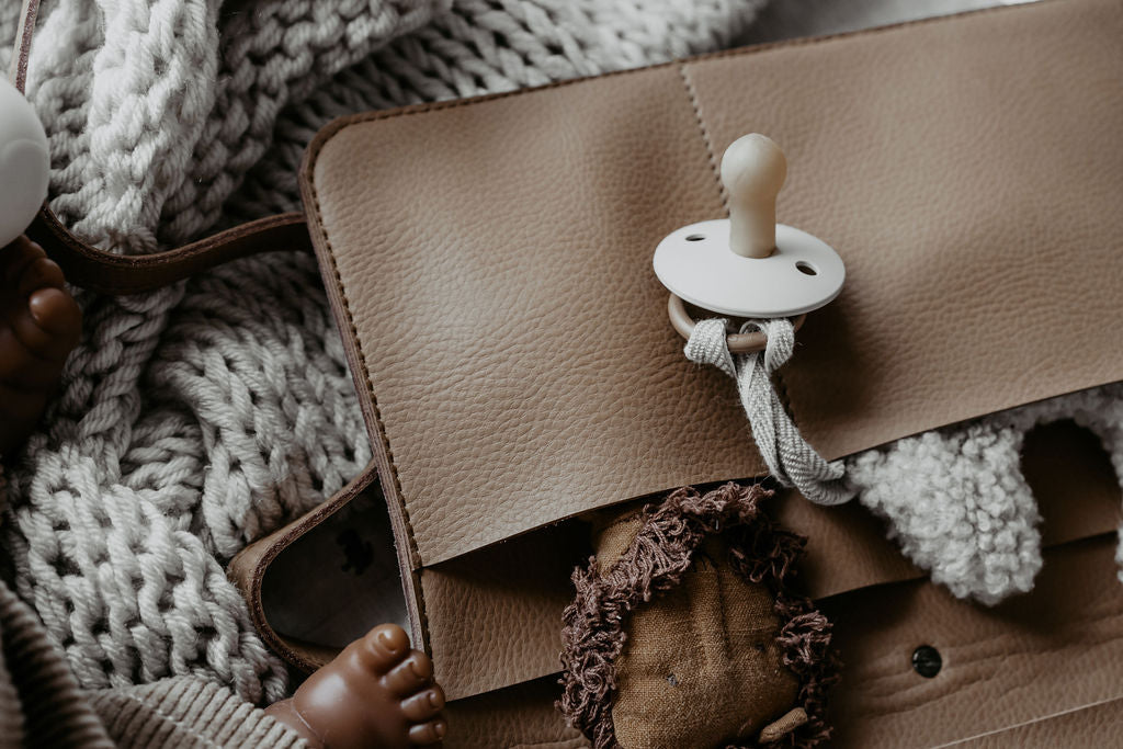 Nappy Wallet | Tan