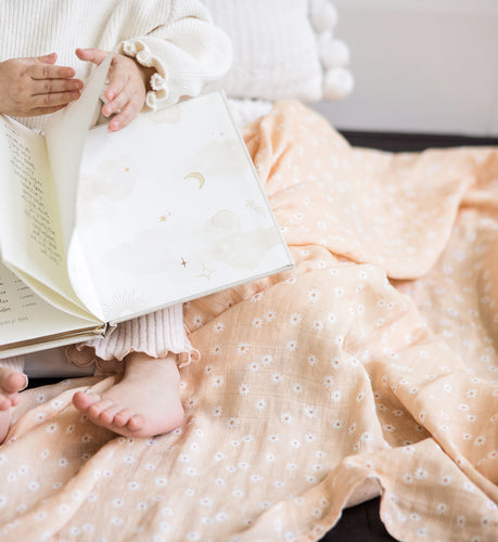 Baby Swaddle | Daisies