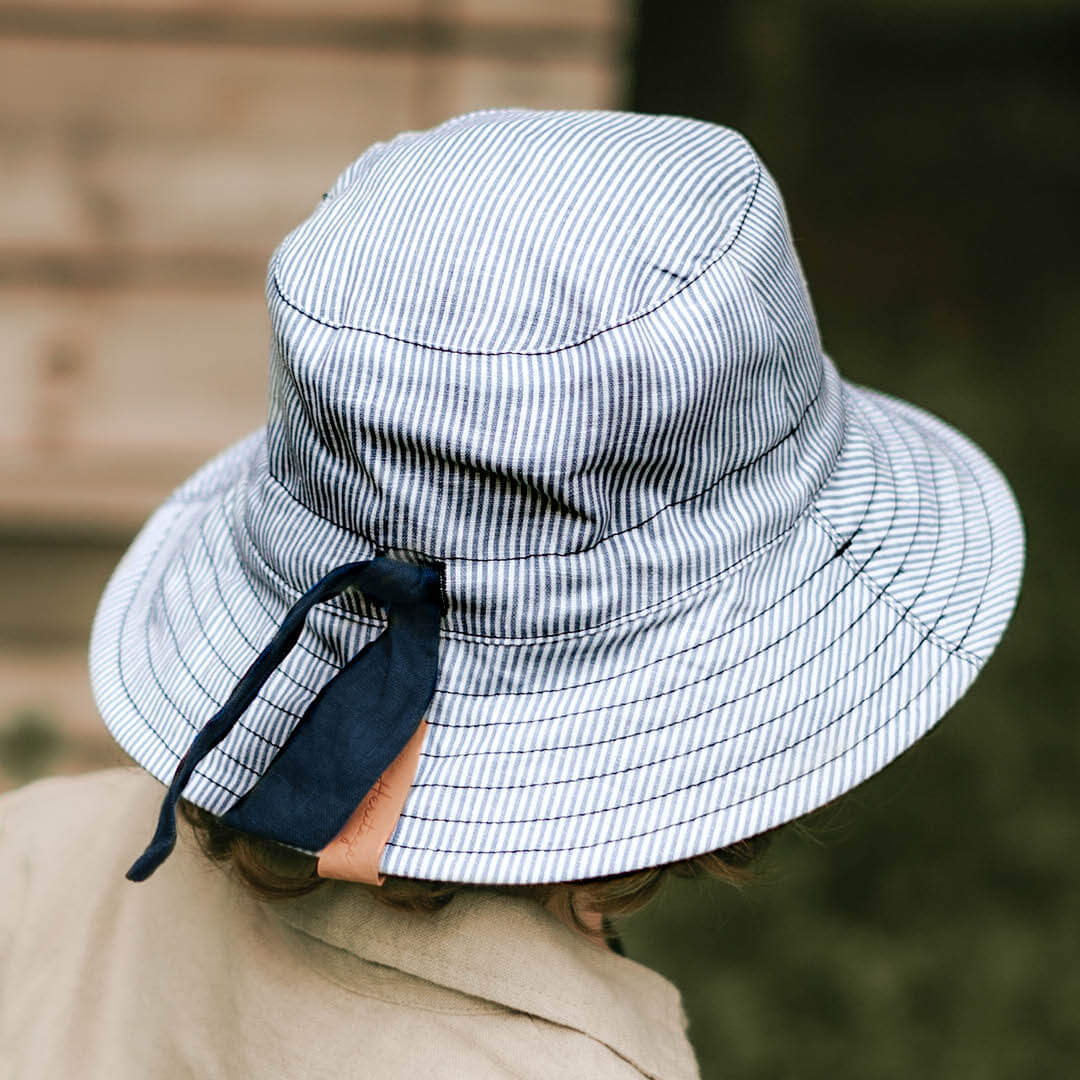'Explorer' Reversible Classic Bucket Hat | Charlie/Indigo