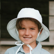 Load image into Gallery viewer, &#39;Explorer&#39; Reversible Classic Bucket Hat | Finley/Blanc