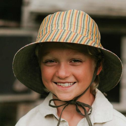 'Explorer' Reversible Classic Bucket Hat | Gwen/Moss
